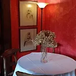 La Casa De - Estudios Y Boutique * Tanes