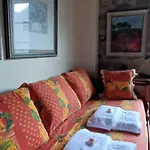 La Casa De - Estudios Y Boutique * Tanes
