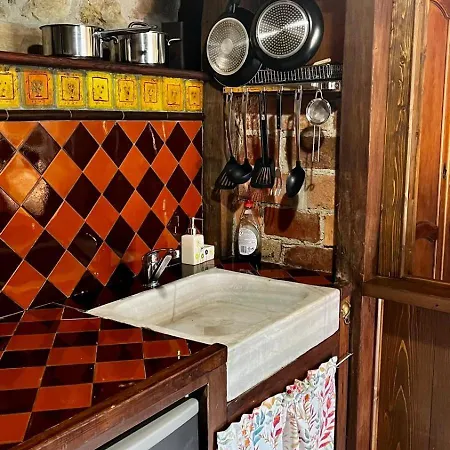 La Casa De * Tanes
