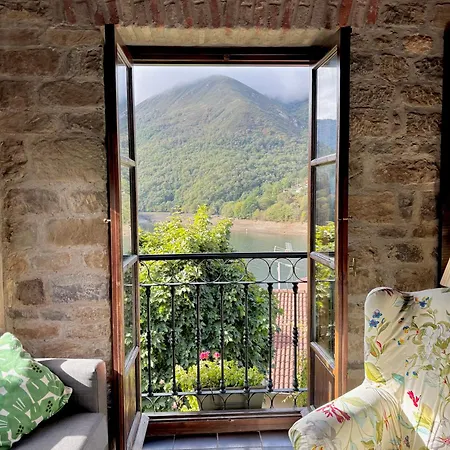 La Casa De - Estudios Y Boutique Apartmán