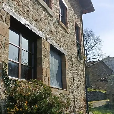 La Casa De - Estudios Y Boutique