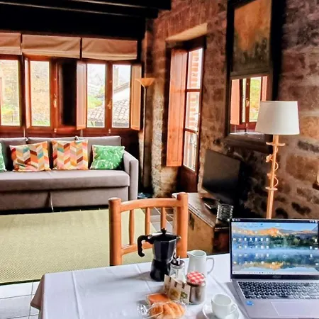 La Casa De - Estudios Y Boutique Apartmán *